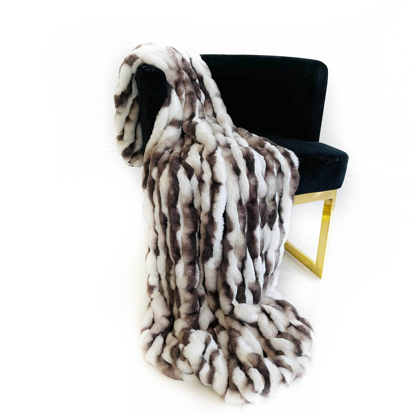 Plutus White Charcoal Snow Chinchilla Faux Fur Luxury Throw Blanket - Plutus Brands