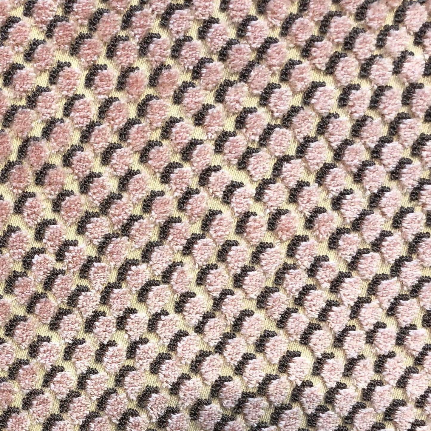 Ellie Pearl Pink and Ivory Luxury Throw Pillow - Plutus Brands