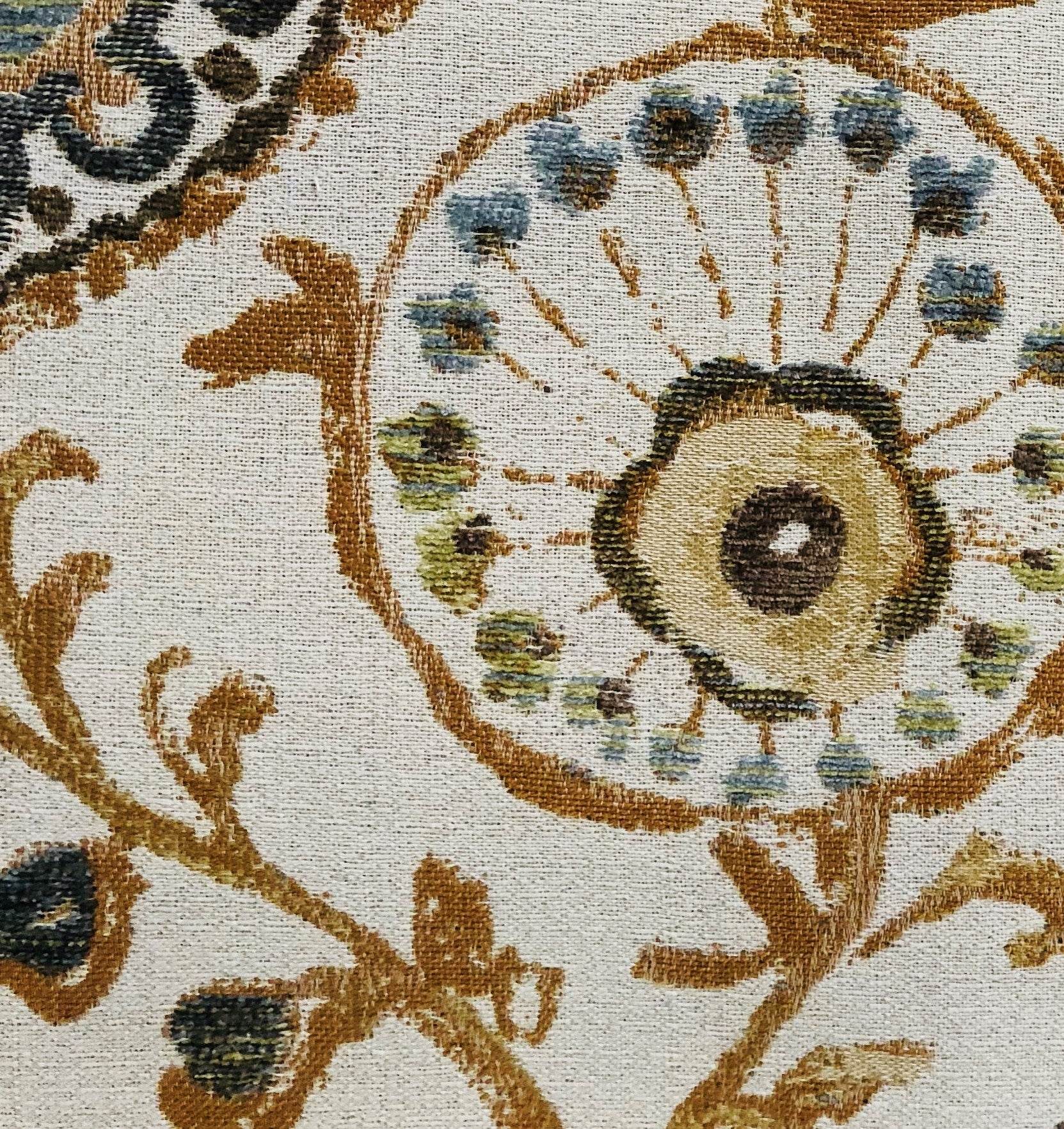 Daliani Floral Luxury Throw Pillow - Plutus Brands