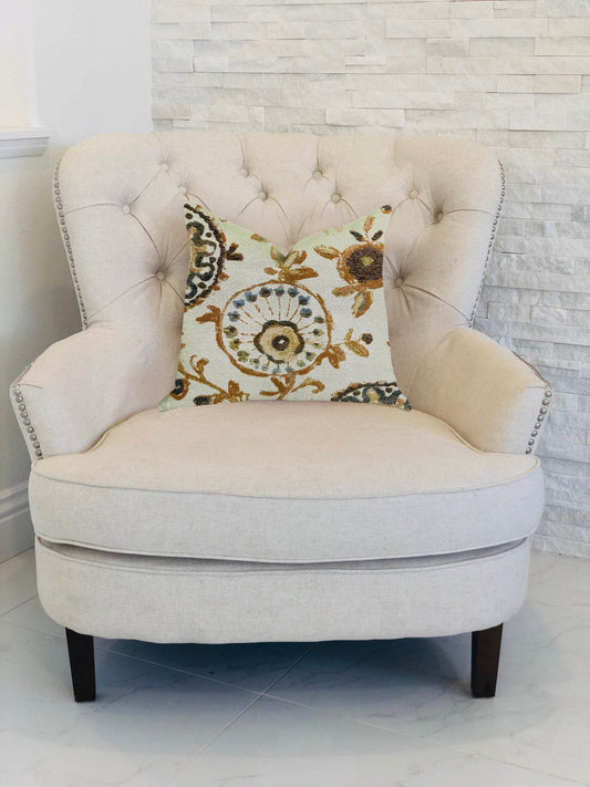 Daliani Floral Luxury Throw Pillow - Plutus Brands
