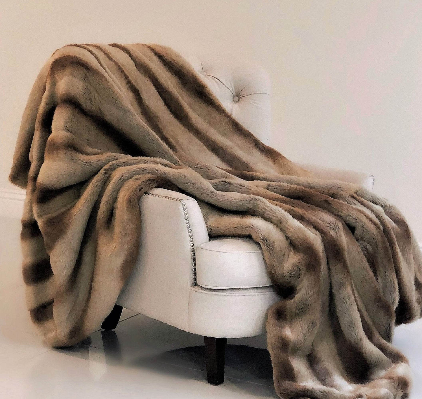 Sheared Faux Chinchilla Luxury Throw - Plutus Brands