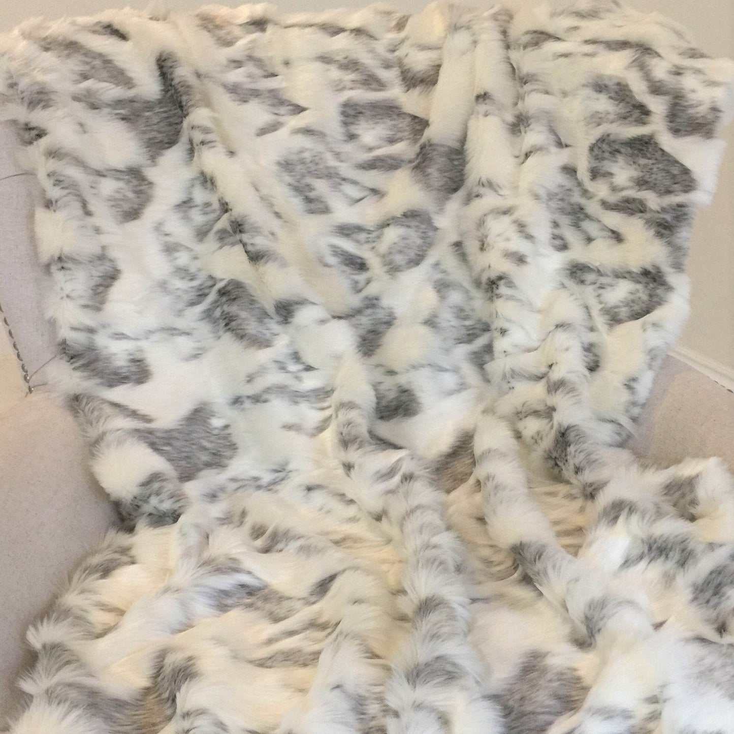 Ivory Rabbit Faux Fur Handmade Luxury Throw - Plutus Brands