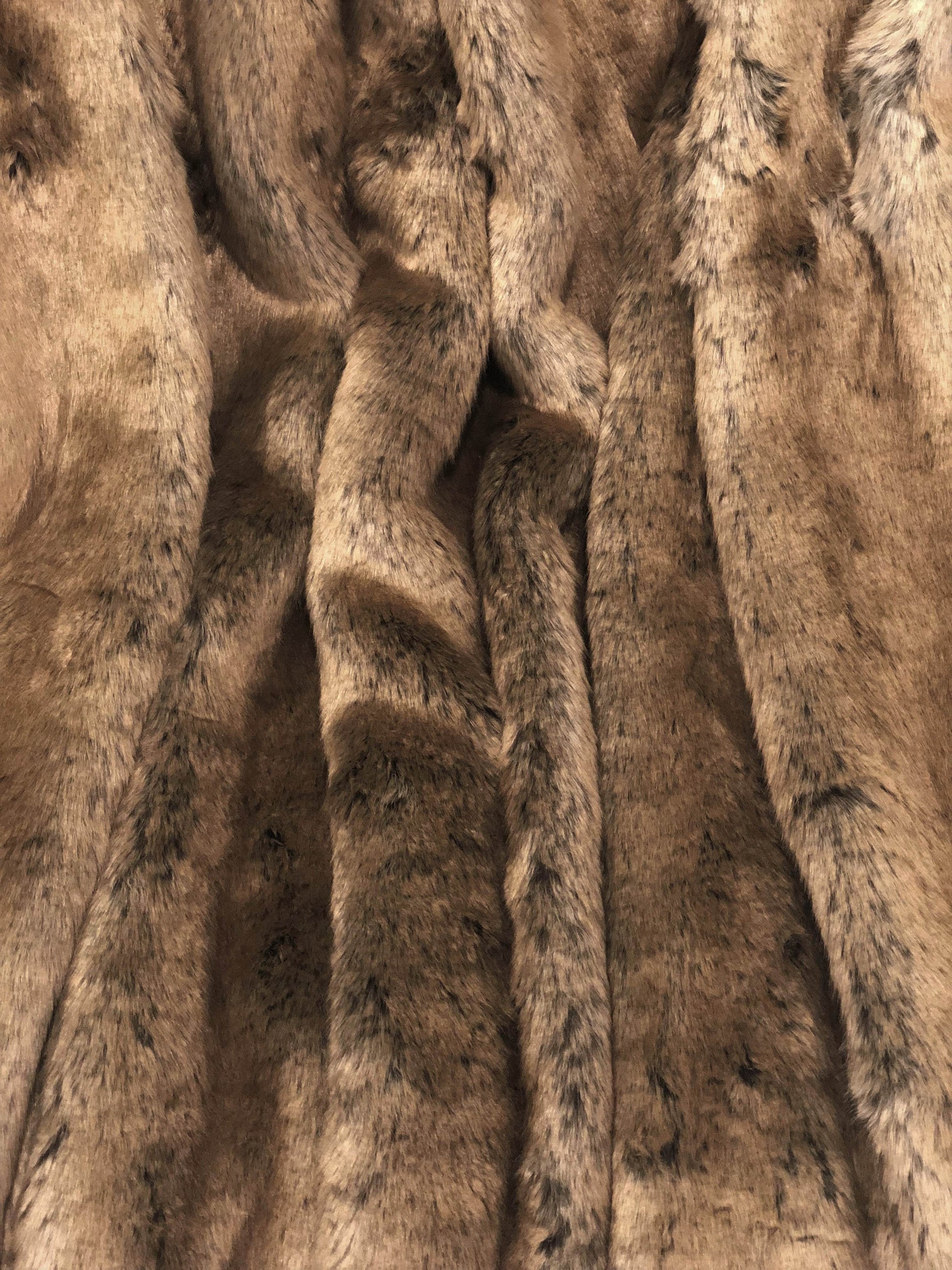 Tissavel Volga Rabbit Faux Fur Handmade Luxury Throw - Plutus Brands
