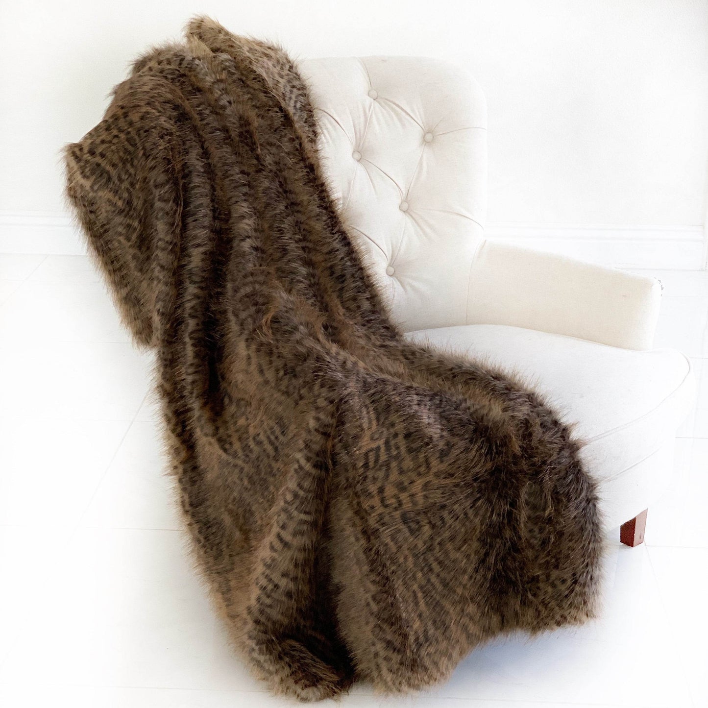 Plush Tawny WildCat Handmade Luxury Faux Fur Throw - Plutus Brands