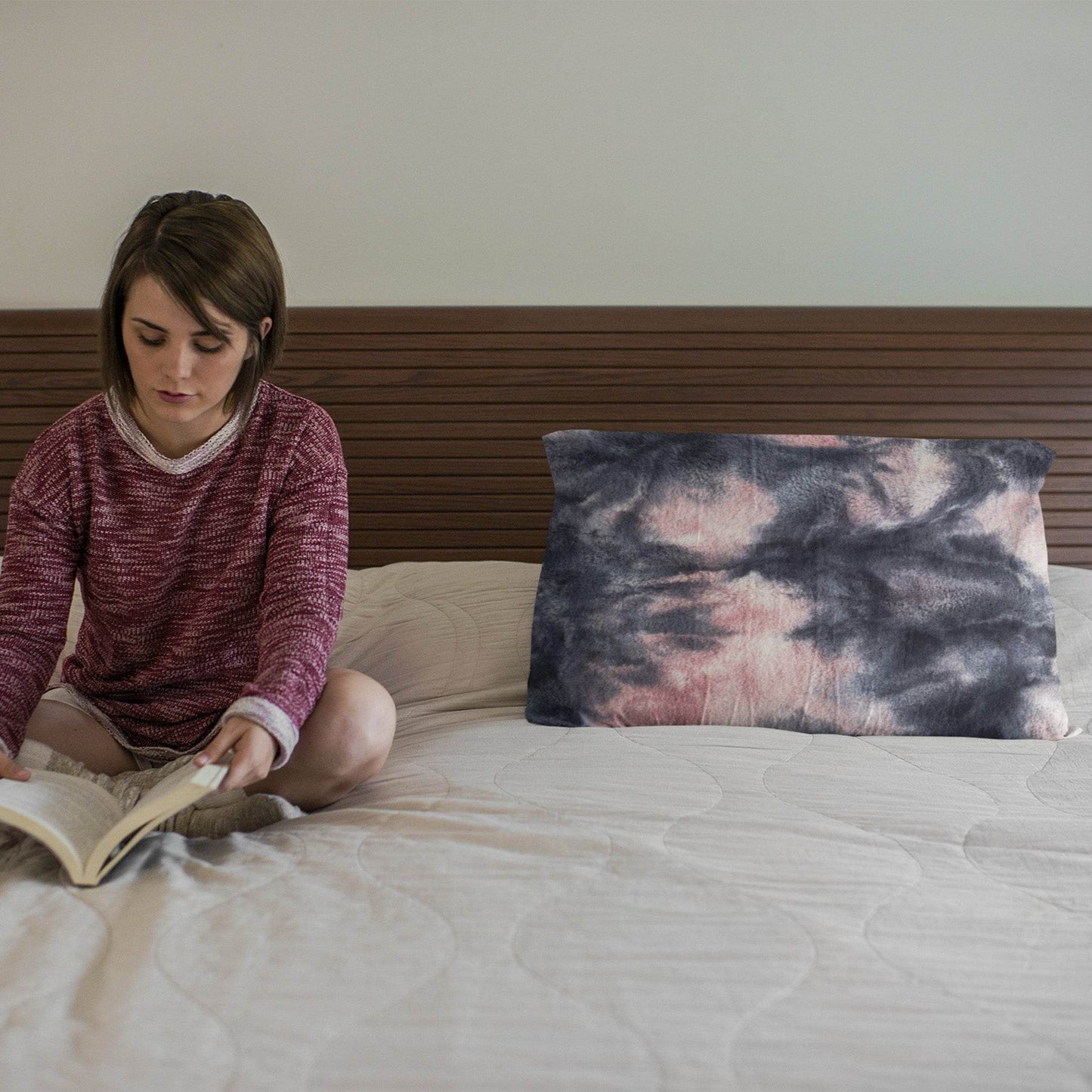 Plutus Pink Navy Fureal Animal Faux Fur Luxury Throw Pillow - Plutus Brands