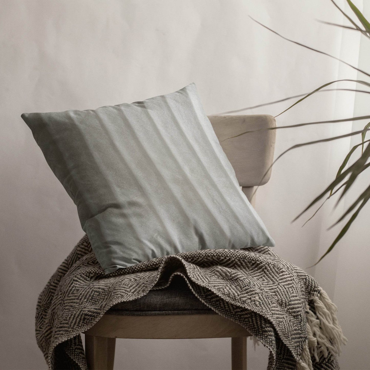 Plutus Off White Soft Snow Animal Faux Fur Luxury Throw Pillow - Plutus Brands